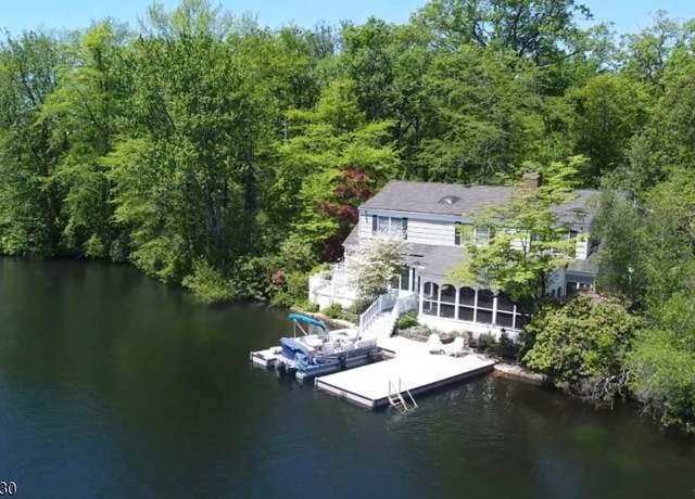 Property at 157 Lake End Rd, Rockaway Twp., NJ 07435-1207, 4 beds, 3.5 baths