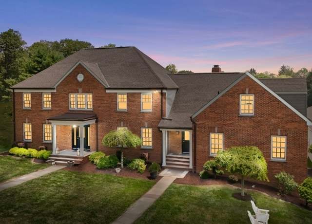 Property at 11 Beavers Rd, Tewksbury Twp., NJ 07830-3417, 4 beds, 4 baths