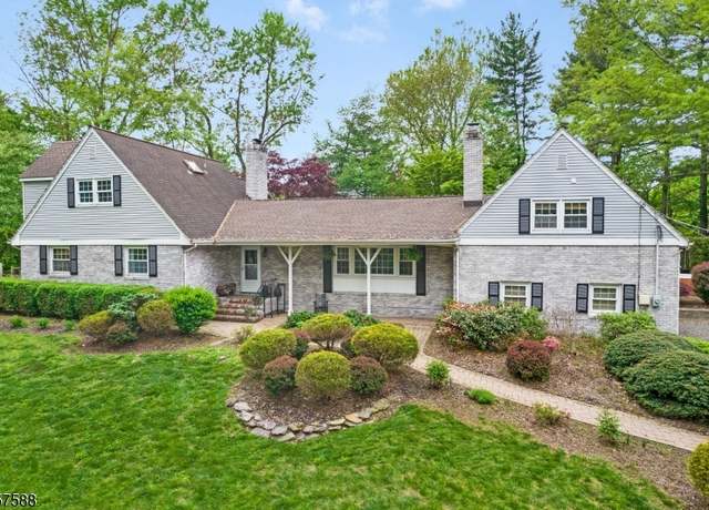 Property at 209 Lake Rd, Bernards Twp., NJ 07920-2111, 6 beds, 3.5 baths