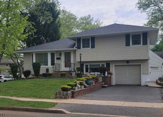Property at 723 Dianne Ct, Rahway City, NJ 07065-2611, 3 beds, 2.5 baths