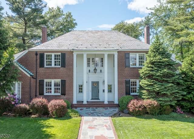 Property at 75 Crest Dr, South Orange Village Twp., NJ 07079-1040, 5 beds, 6.5 baths