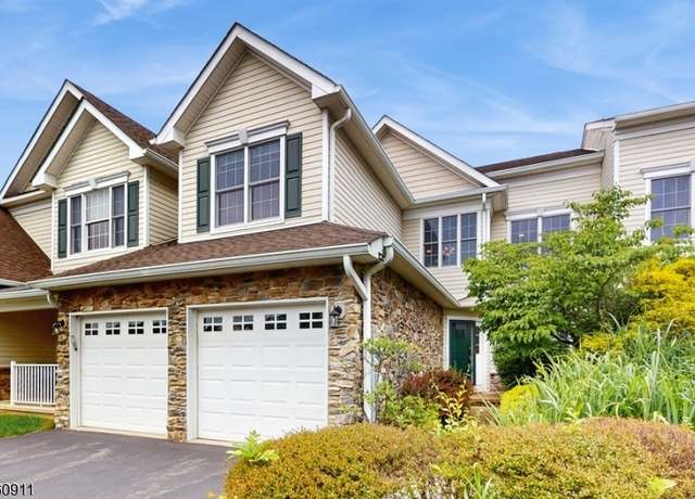 Property at 104 Briar Ct, Hardyston Twp., NJ 07419-1298, 3 beds, 2.5 baths
