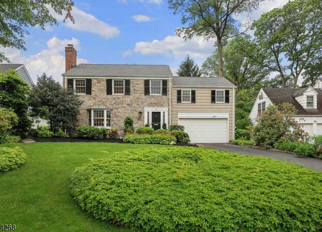 Property at 214 Wells St, Westfield Town, NJ 07090, 4 beds, 2.5 baths