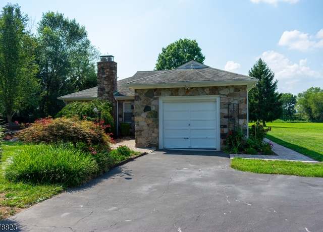 Property at 115 County Road 519, White Twp., NJ 07823-2834, 2 beds, 1 bath