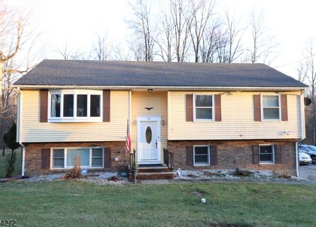 Property at 116 Scott Rd, Franklin Boro, NJ 07416-1204, 3 beds, 2.5 baths