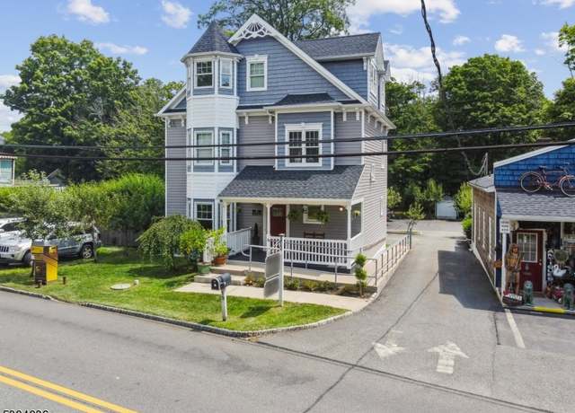 Property at 19 Park Pl, Mount Olive Twp., NJ 07836-9097, 4 beds, 2.5 baths