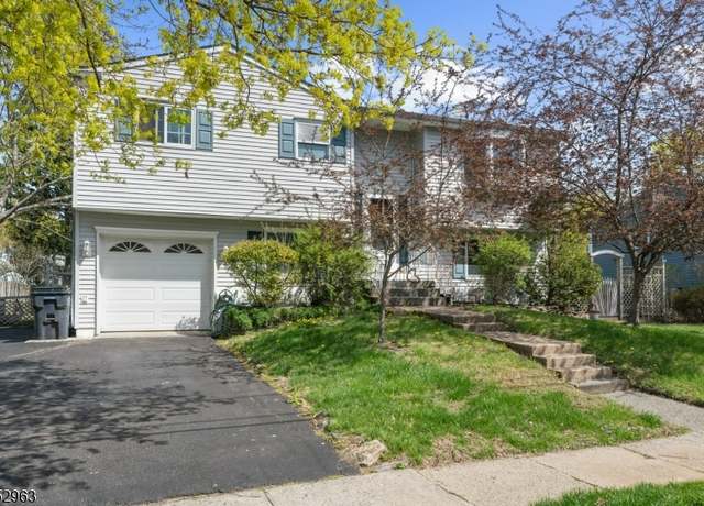 Property at 19 Shelley Dr, Hackettstown Town, NJ 07840-2517, 3 beds, 1.5 baths