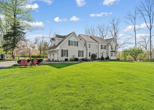 Property at 14 Timberline Dr, Sparta Twp., NJ 07871-1531, 5 beds, 3.5 baths