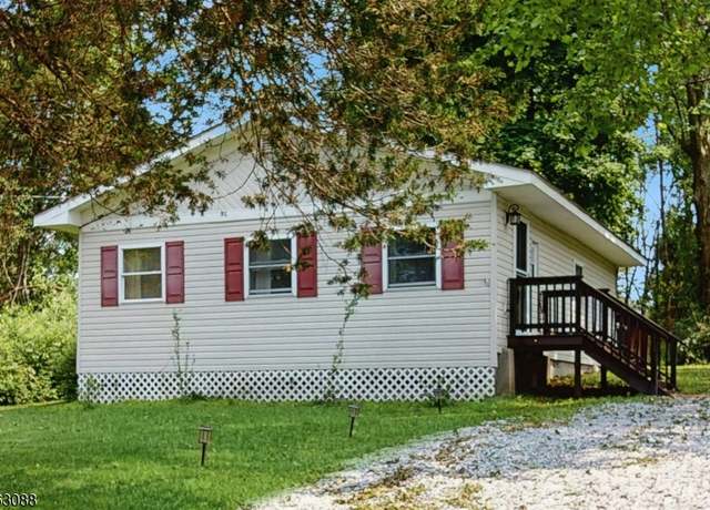 Property at 970 Cedar Dr, Stillwater Twp., NJ 07860-4518, 2 beds, 1 bath