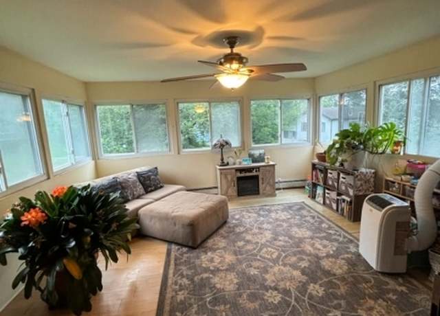 Property at 46 Hummingbird Trl, Vernon Twp., NJ 07422-1135, 3 beds, 2 baths