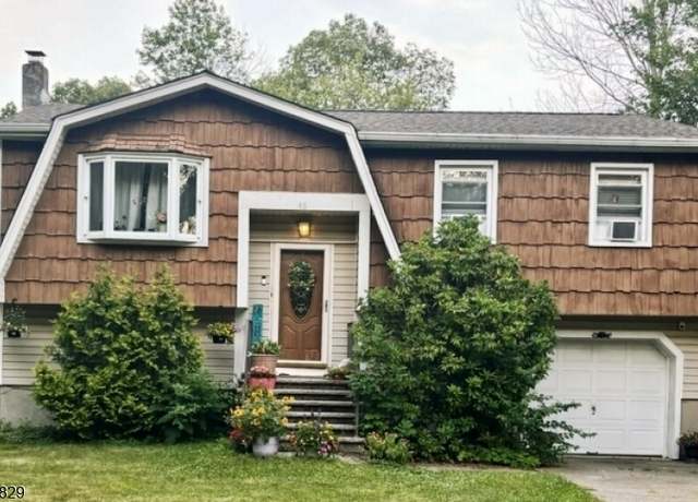 Property at 46 Hummingbird Trl, Vernon Twp., NJ 07422-1135, 3 beds, 2 baths