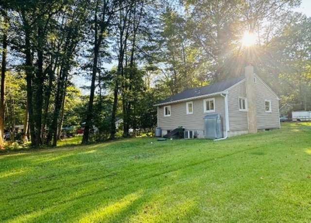 Property at 949 Plymouth Lake Dr, Stillwater Twp., NJ 07860-4127, 2 beds, 1 bath