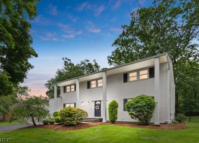 Property at 17 Friar Rd, Parsippany-troy Hills Twp., NJ 07950-3055, 4 beds, 2.5 baths