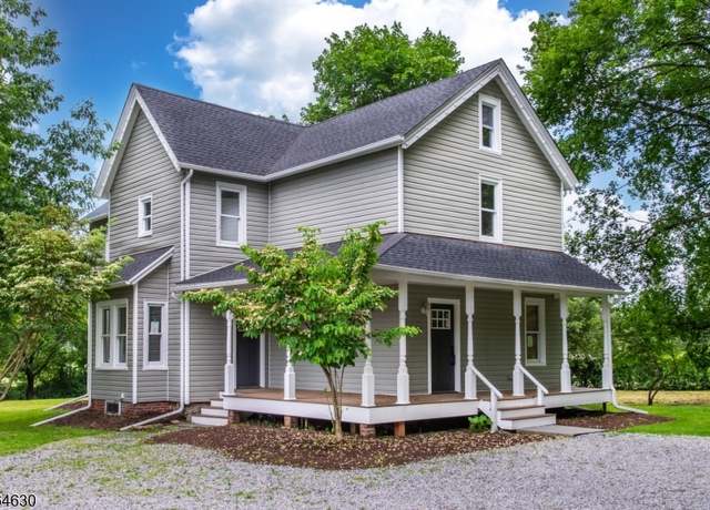 Property at 2 New Mashipacong Rd, Montague Twp., NJ 07827-3231, 4 beds, 3 baths