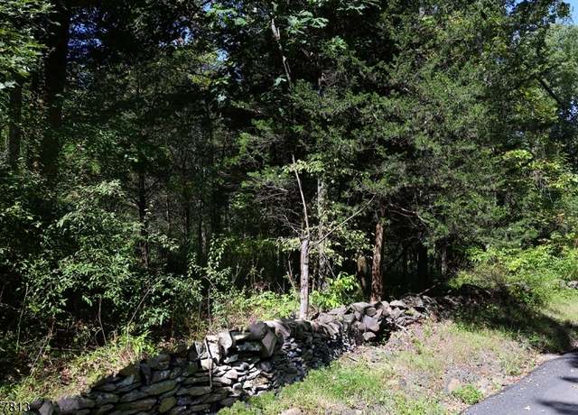 Property at 81 Upper Creek Rd, Delaware Twp., NJ 08559-1207
