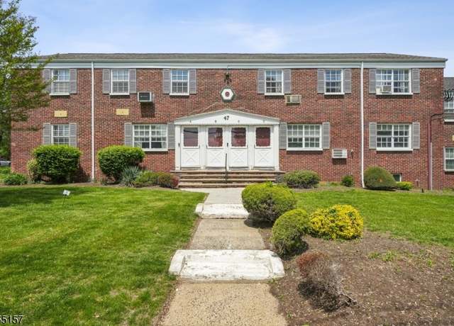 Property at 47D Colfax Mnr Unit 47 D, Roselle Park Boro, NJ 07204-1300, 2 beds, 1 bath