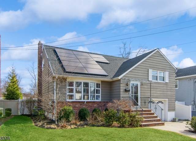 Property at 216 Freeman St, Woodbridge Twp., NJ 07095-3128, 3 beds, 1.5 baths