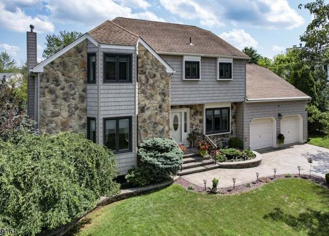 Property at 223 Wescott Rd, Hillsborough Twp., NJ 08844-3457, 4 beds, 2.5 baths