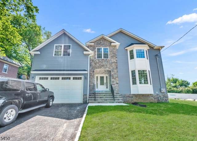 Property at 210 Corliss Ave, Phillipsburg Town, NJ 08865, 5 beds, 3 baths