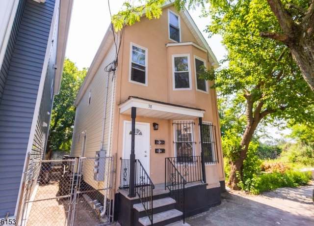 Property at 38 KENT St, Newark City, NJ 07108-1625, 6 beds, 3 baths