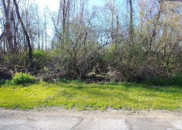 Property at 37 Cypress Dr, Hampton Twp., NJ 07860-6784