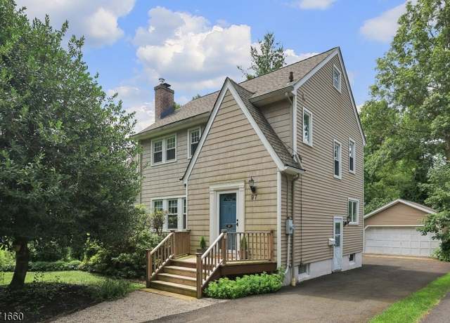 Property at 97 Woodland Ave, Morris Twp., NJ 07960-6531, 3 beds, 1.5 baths