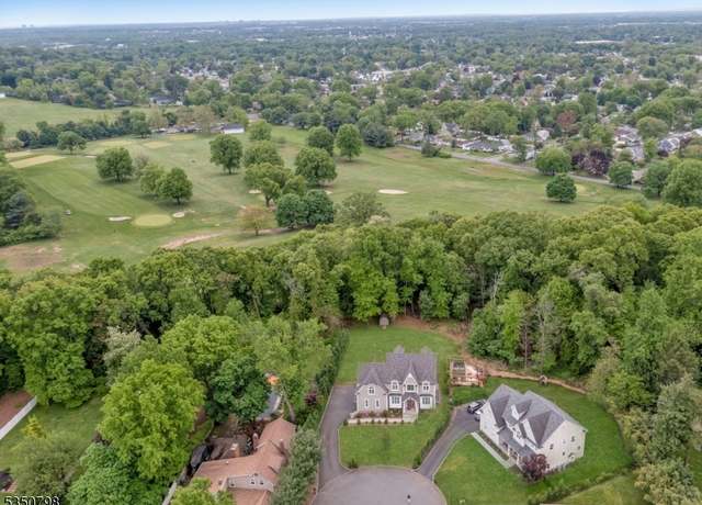 Property at 1004 Penny Ln, Scotch Plains Twp., NJ 07076-2974, 6 beds, 4.5 baths