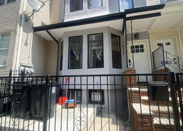 Property at 141 Clifton Ave, Newark City, NJ 07104-1077, 3 beds, 2.5 baths
