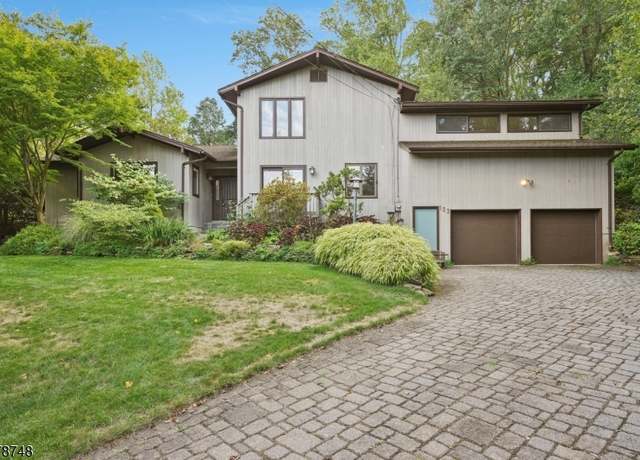 Property at 123 Mountainside Dr, Randolph Twp., NJ 07869-3316, 3 beds, 3.5 baths