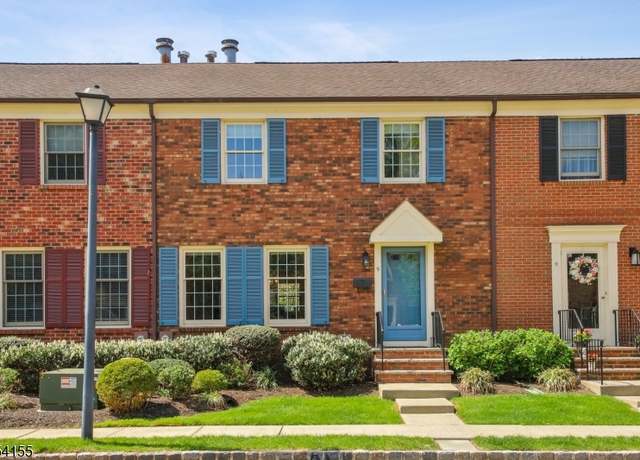 Property at 9 Cowperthwaite Sq, Westfield Town, NJ 07090-4047, 2 beds, 2.5 baths
