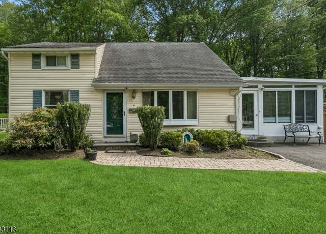 Property at 32 Charnwood Rd, New Providence Boro, NJ 07974-1767, 3 beds, 1 bath
