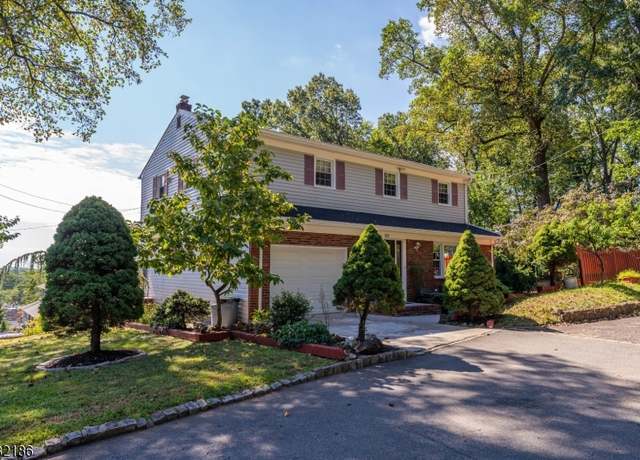 Property at 101 Harrison Ave, North Plainfield Boro, NJ 07060-3600, 4 beds, 2 baths