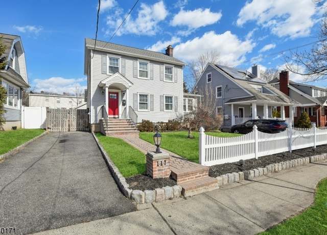 Property at 117 Early St, Morristown Town, NJ 07960-3747, 3 beds, 2 baths