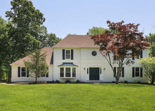 Property at 14 Edgewood Rd, Branchburg Twp., NJ 08853-4235, 4 beds, 2.5 baths