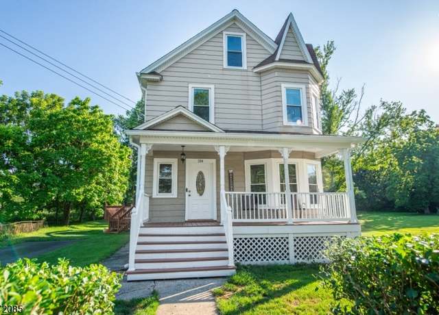 Property at 214 Main St Ledge, Ledgewood, NJ 07852-9615, 3 beds, 1 bath
