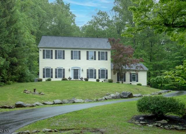 Property at 4 Rocky Glen Way, Tewksbury Twp., NJ 08833-4611, 4 beds, 3.5 baths