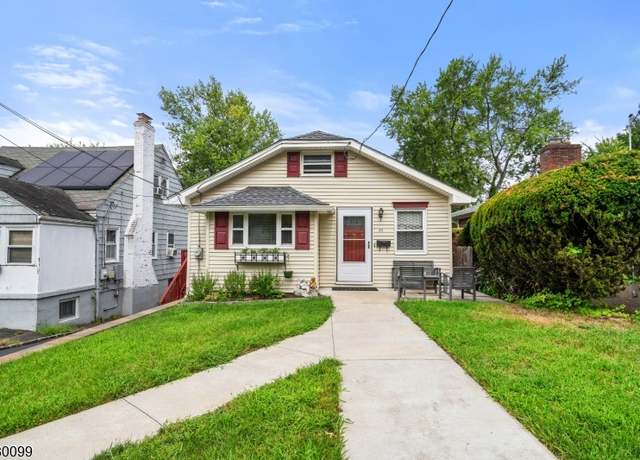 Property at 35 Fitzrandolph Rd, West Orange Twp., NJ 07052-3508, 3 beds, 1.5 baths
