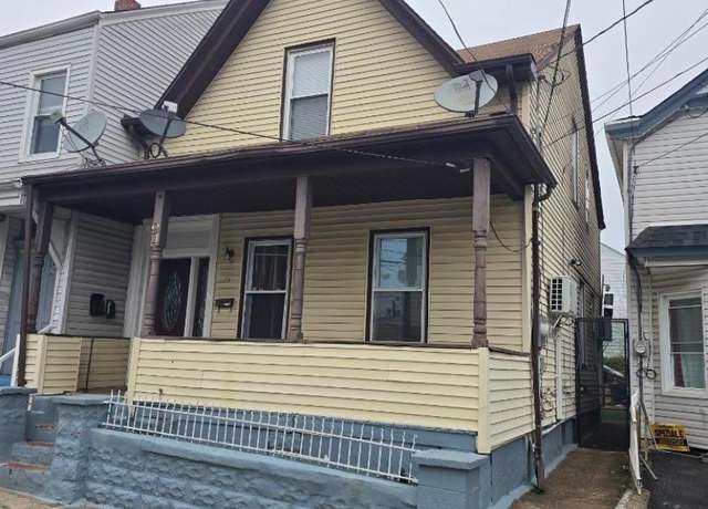Property at 94 Manchester Ave, Paterson City, NJ 07502-1905, 5 beds, 3 baths