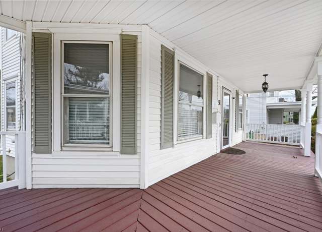 Property at 51 W Union Ave, Bound Brook Boro, NJ 08805-1715, 4 beds, 1.5 baths