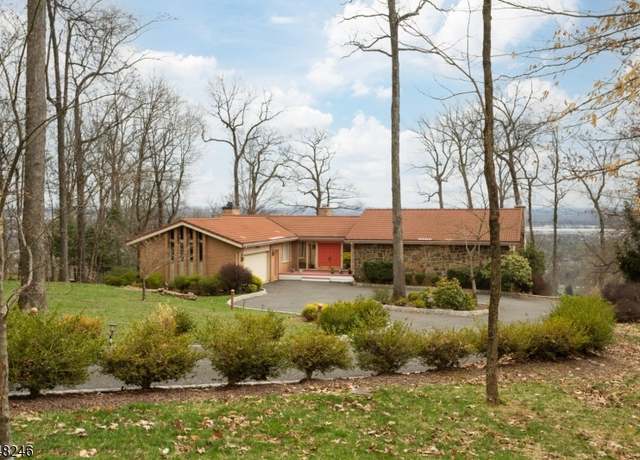 Property at 66 Hillcrest Rd, Bridgewater Twp., NJ 08836-2334, 4 beds, 3 baths