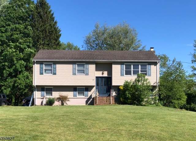 Property at 13 Elmwood Dr, Mansfield Twp., NJ 07840-4107, 4 beds, 1.5 baths