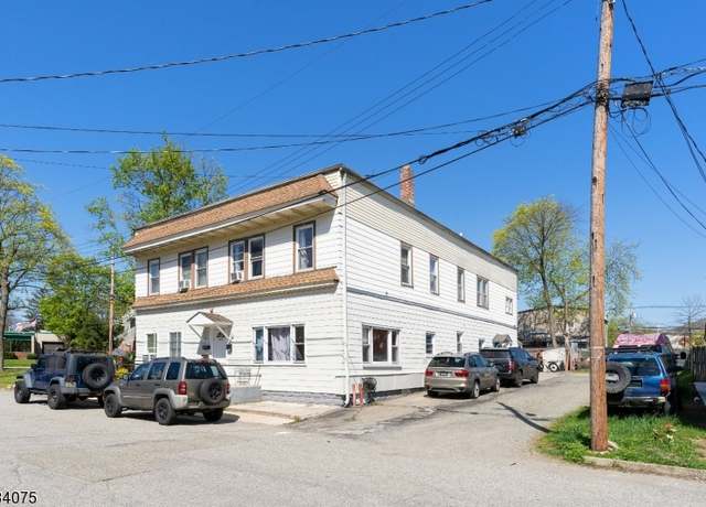 Property at 7 Brook St #4, Wanaque Boro, NJ 07420-1568, 1 bed, 1 bath