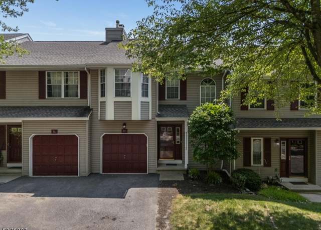 Property at 15 Pinehurst Dr, Washington Twp., NJ 07882-1547, 2 beds, 2.5 baths