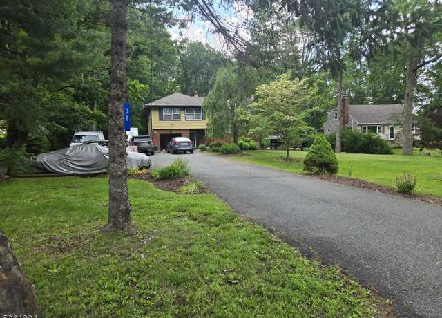 Property at 38 Weldon Rd, Jefferson Twp., NJ 07849-2211, 4 beds, 2.5 baths