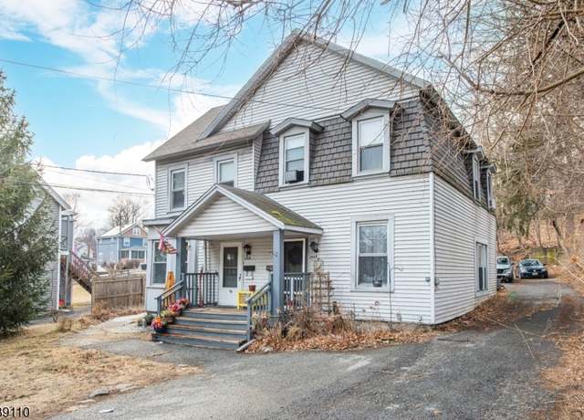 Property at 144 Main St, Newton Town, NJ 07860-2039, 4 beds, 2 baths