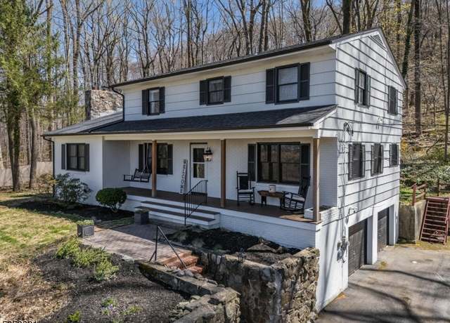 Property at 192 Mountain Rd, Pohatcong Twp., NJ 08865-7706, 4 beds, 2.5 baths