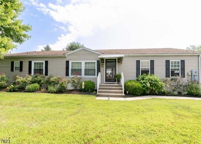 Property at 29 Willow Dr, White Twp., NJ 07823, 2 beds, 2 baths