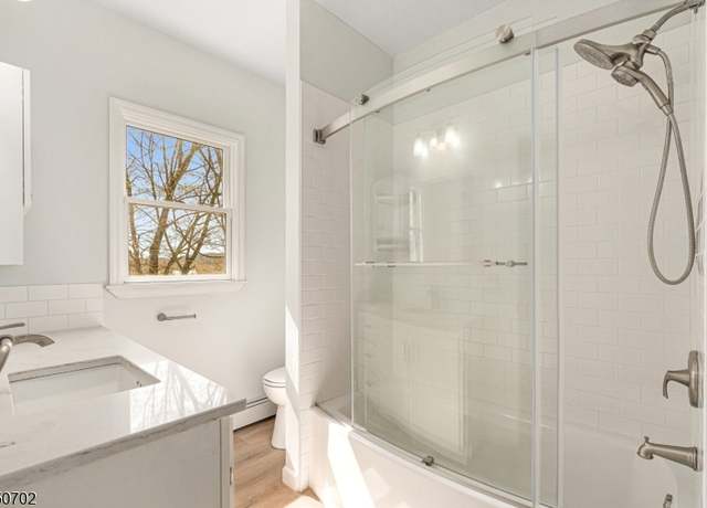 Property at 54 Hamburg Ave, Sussex Boro, NJ 07461-2207