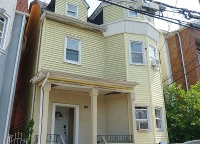 Property at 93 Astor St, Newark City, NJ 07114-1961, 7 beds, 3 baths