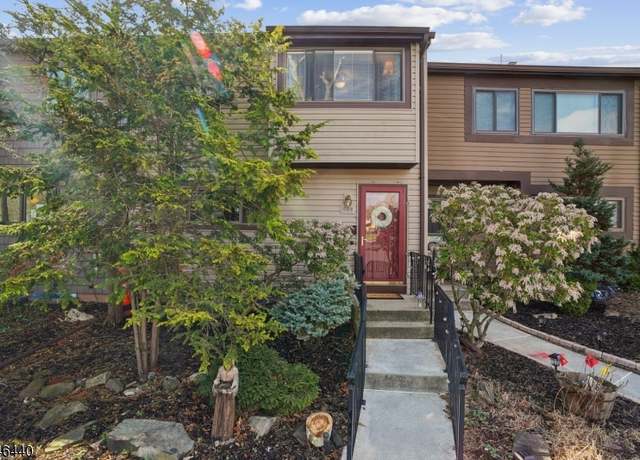 Property at 606 Tall Oak Ln, Hillsborough Twp., NJ 08844-4826, 2 beds, 1.5 baths